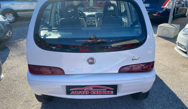 FIAT 600 2010 1.1 BENZ pieno