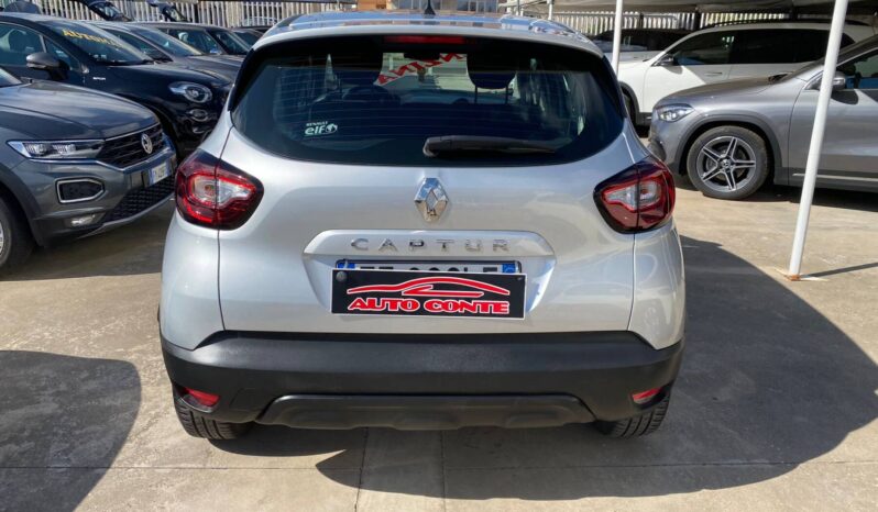 RENAULT CAPTUR 900 BENZINA 2019 pieno