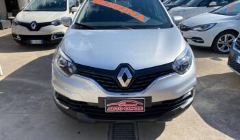 RENAULT CAPTUR 900 BENZINA 2019 pieno