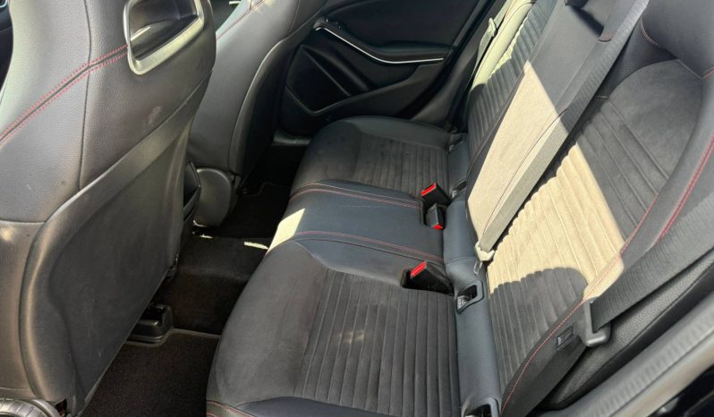 MERCEDES CLASSE A PREMIUM AMG 2017 pieno