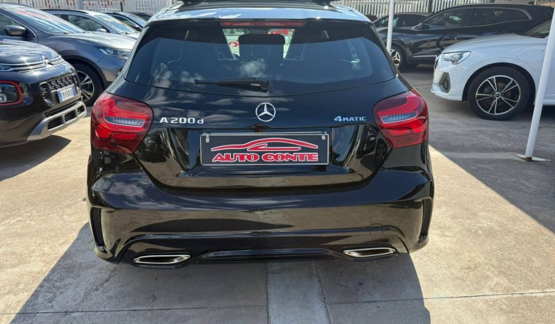 MERCEDES CLASSE A PREMIUM AMG 2017 pieno