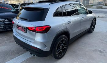 MERCEDES GLA 200d 4MATIC PREMIUM NIGHT EDITION pieno