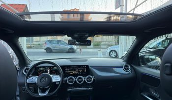 MERCEDES GLA 200d 4MATIC PREMIUM NIGHT EDITION pieno