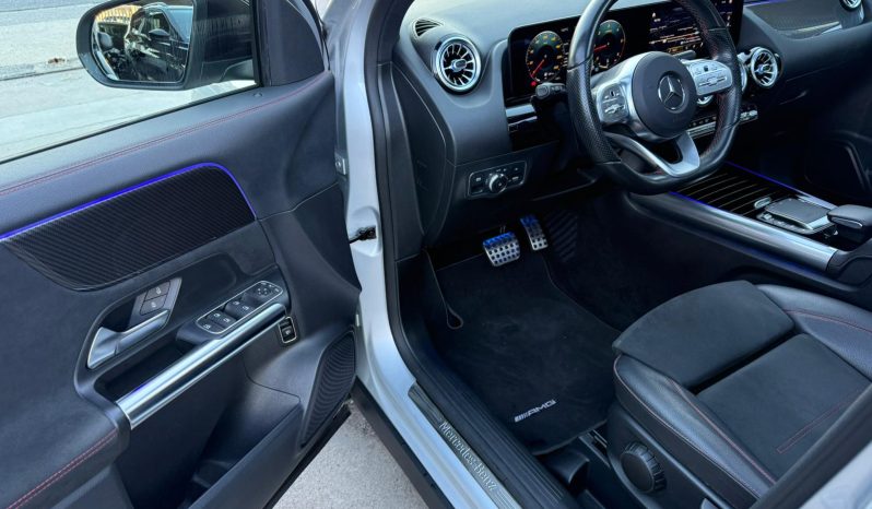 MERCEDES GLA 200d 4MATIC PREMIUM NIGHT EDITION pieno