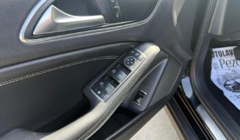 MERCEDES GLA SPORT AUTOMATICO 2017 pieno