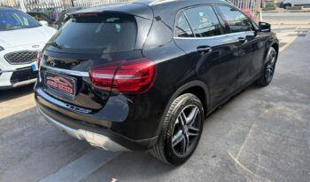 MERCEDES GLA SPORT AUTOMATICO 2017 pieno
