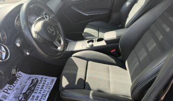 MERCEDES GLA SPORT AUTOMATICO 2017 pieno