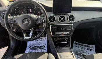 MERCEDES GLA SPORT AUTOMATICO 2017 pieno