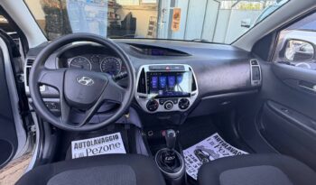 HYUNDAI i20 2013 1.1 DIESEL pieno