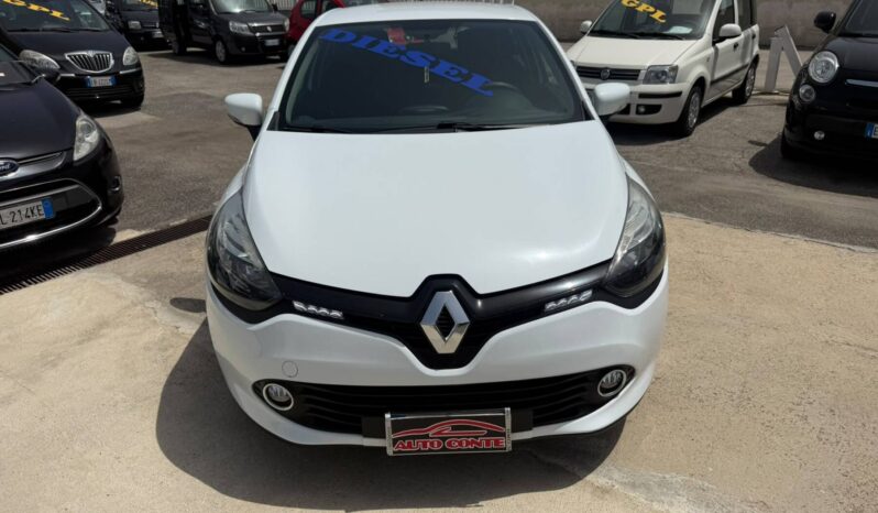 RENAULT CLIO 2015 1.5 DIESEL pieno