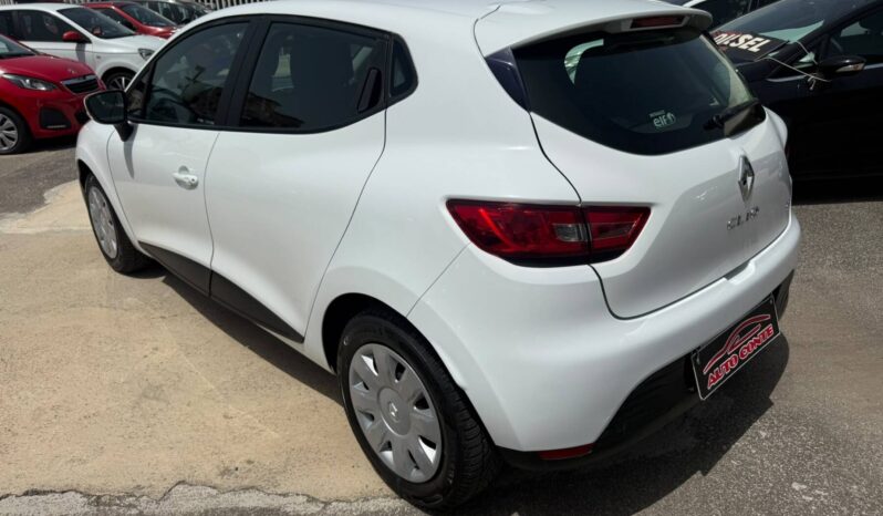 RENAULT CLIO 2015 1.5 DIESEL pieno