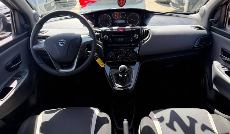 LANCIA YPSILON ELEFANTINO 2015 69 CV pieno