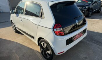 RENAULT TWINGO AUTOMATICO 2017 1.0 BENZINA pieno