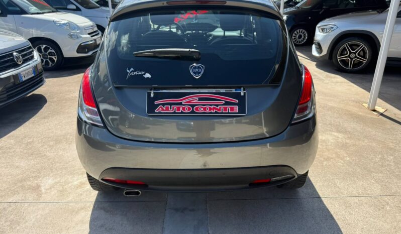 LANCIA YPSILON ELEFANTINO 2015 69 CV pieno