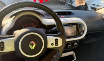 RENAULT TWINGO AUTOMATICO 2017 1.0 BENZINA pieno