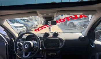SMART FORFOUR AUTOMATICO 2015 1.0 BENZINA pieno