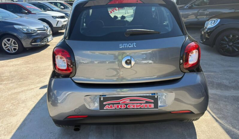 SMART FORFOUR AUTOMATICO 2015 1.0 BENZINA pieno
